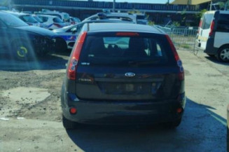 Serrure avant gauche FORD FIESTA 5
