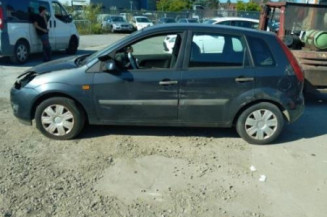 Serrure avant gauche FORD FIESTA 5