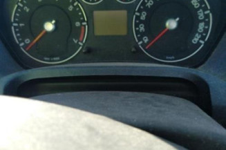 Serrure avant gauche FORD FIESTA 5