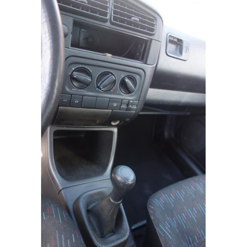 Custode arriere droit VOLKSWAGEN GOLF 3 Photo n°8