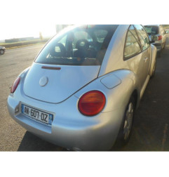 Plage arriere VOLKSWAGEN NEW BEETLE 1