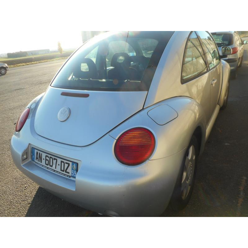 Plage arriere VOLKSWAGEN NEW BEETLE 1 Photo n°3