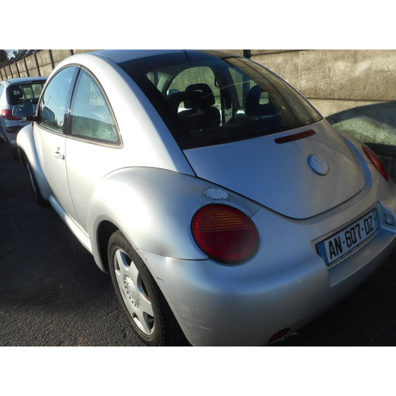 Plage arriere VOLKSWAGEN NEW BEETLE 1 Photo n°4