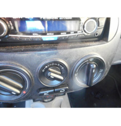 Plage arriere VOLKSWAGEN NEW BEETLE 1