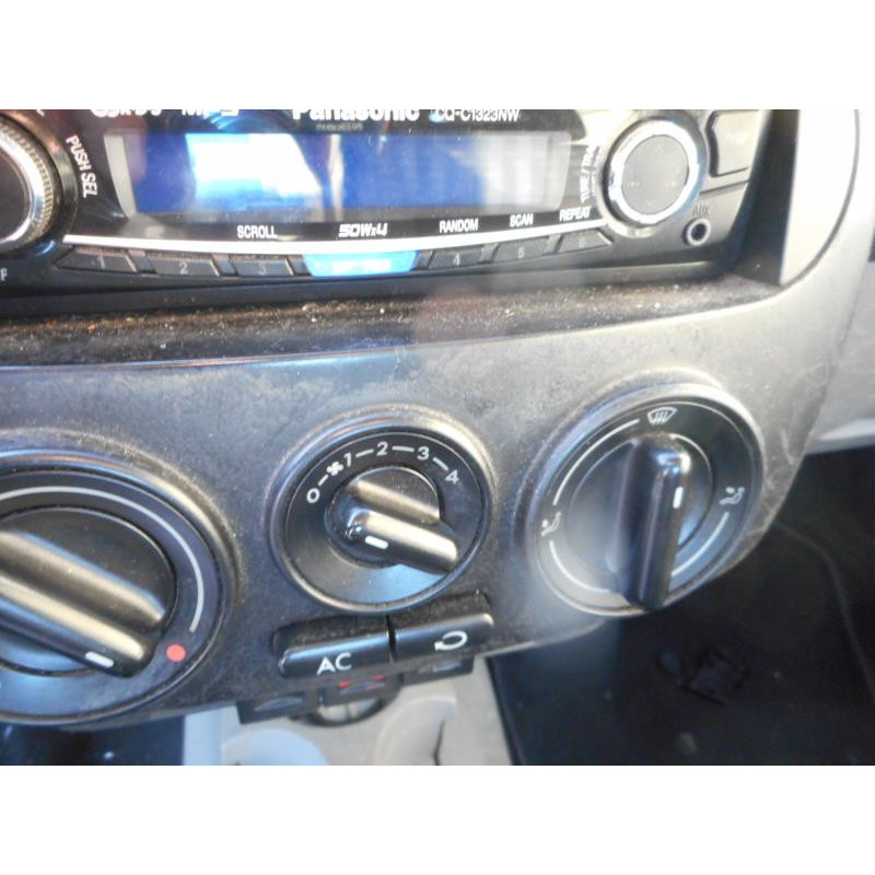 Plage arriere VOLKSWAGEN NEW BEETLE 1 Photo n°6