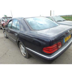 Etrier avant gauche (freinage) MERCEDES CLASSE E 210