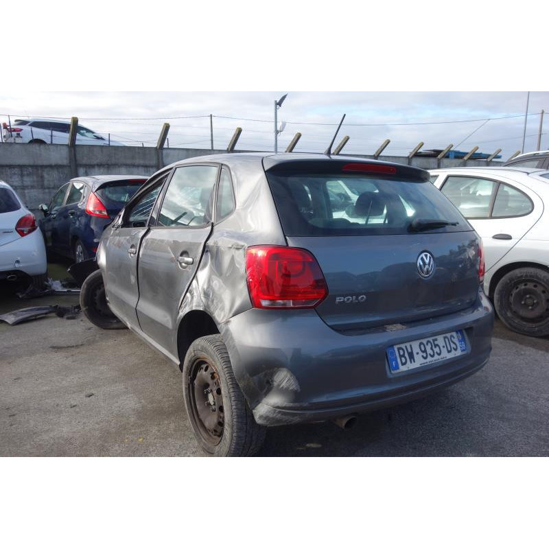 Volant VOLKSWAGEN POLO 5 Photo n°4