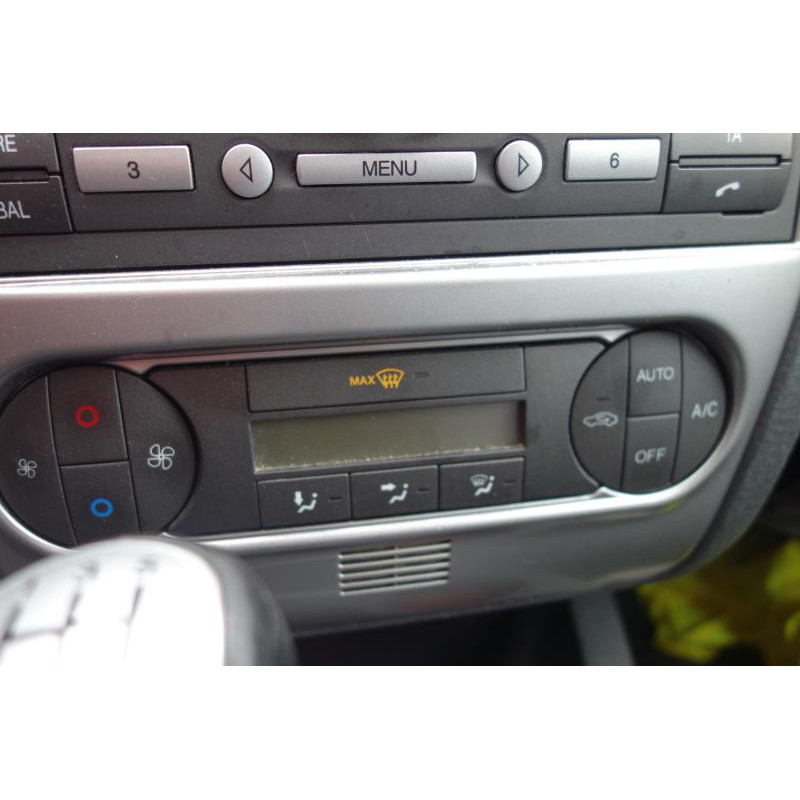 Vitre arriere droit FORD FUSION Photo n°6