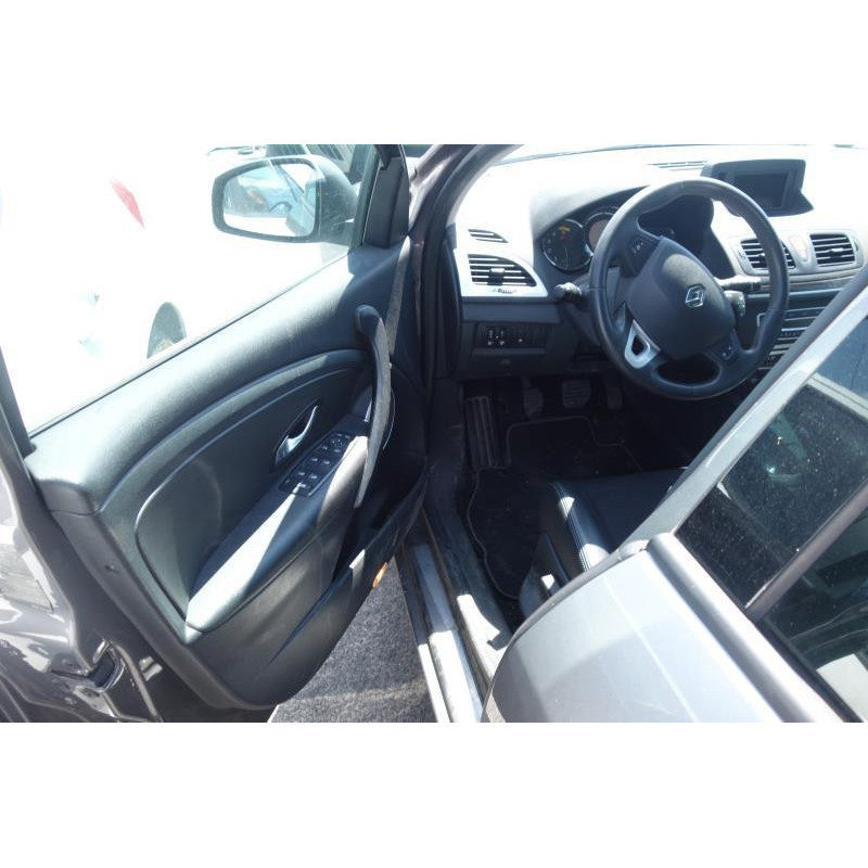 Aile avant gauche RENAULT MEGANE 3 Photo n°8