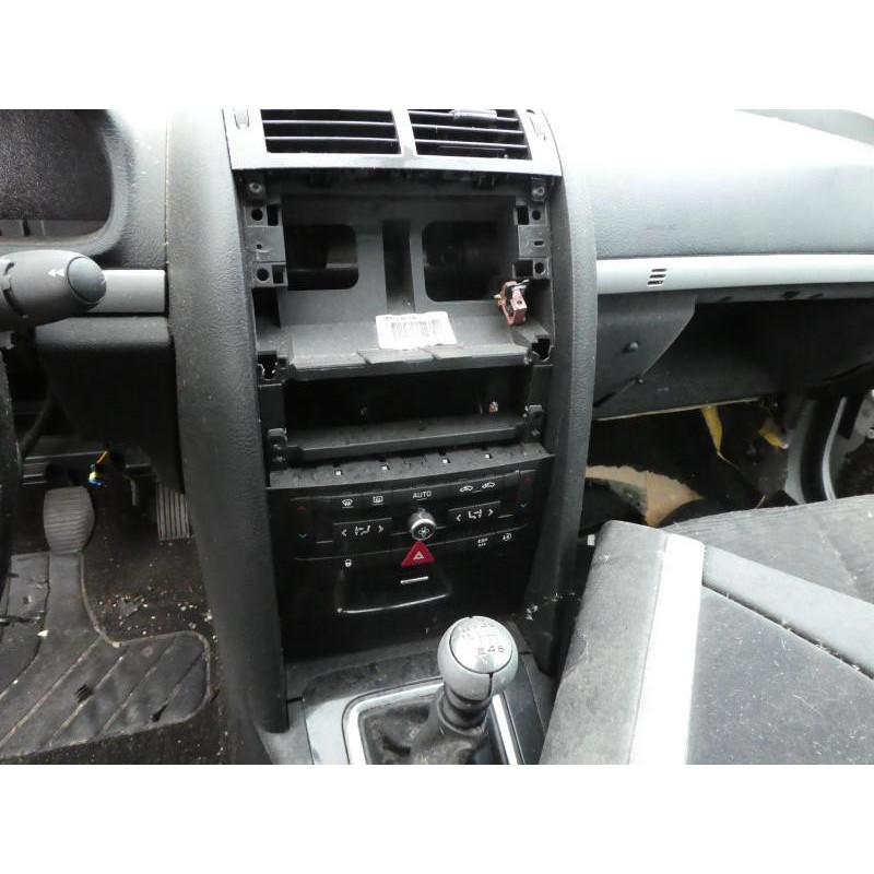 Amortisseur avant gauche PEUGEOT 407 Photo n°4