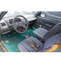 Custode arriere gauche PEUGEOT 205