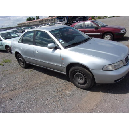 Etrier avant gauche (freinage) AUDI A4 1