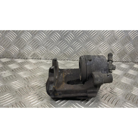 Etrier avant gauche (freinage) VOLKSWAGEN GOLF 7 Photo n°1