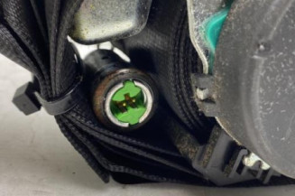 Pretensionneur de ceinture avant gauche VOLKSWAGEN FOX