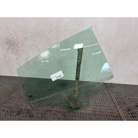 Vitre arriere droit SEAT LEON 2 Photo n°1