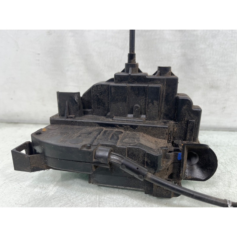 Serrure avant gauche RENAULT CLIO 3 Photo n°6