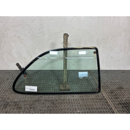Custode arriere droit FORD FIESTA 4 Photo n°1