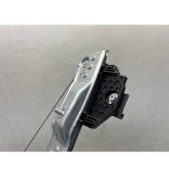 Leve vitre electrique avant droit DACIA SANDERO 2