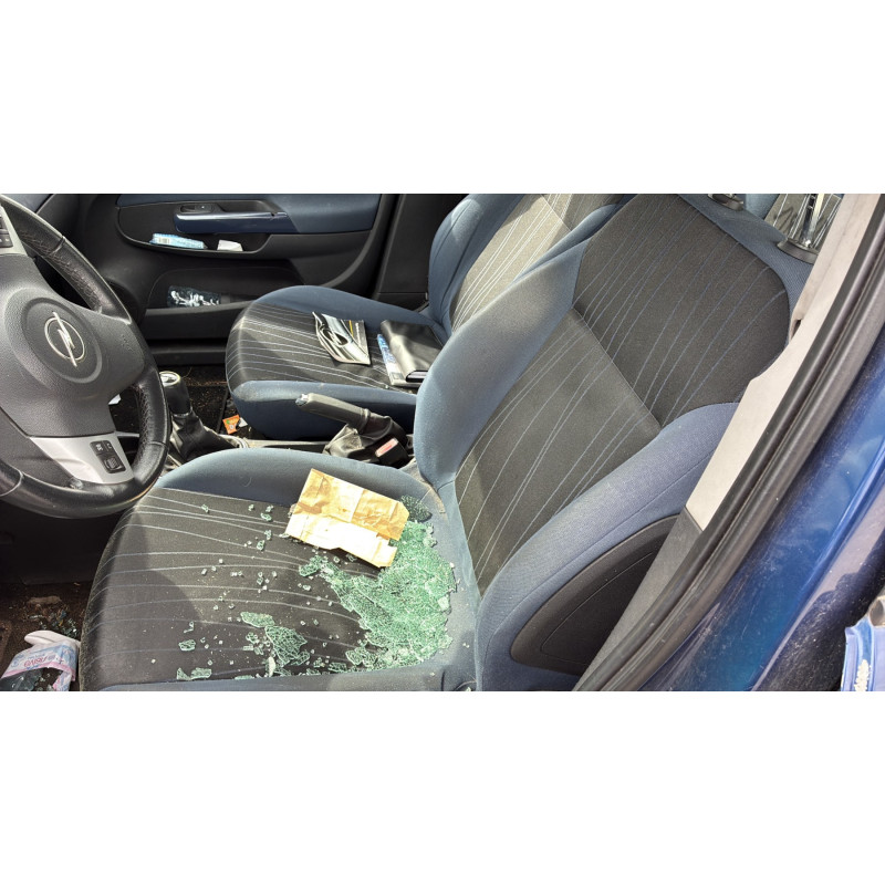 Charniere de capot OPEL CORSA D Photo n°16