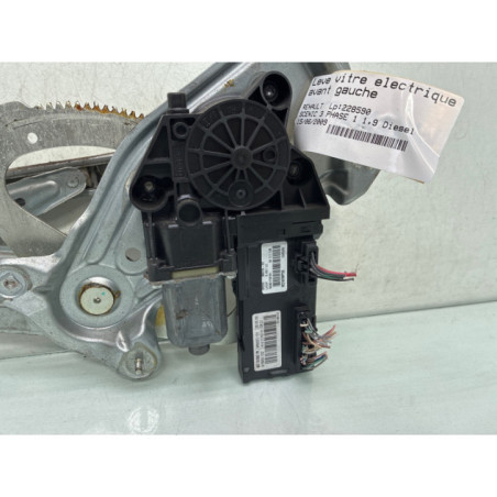 Leve vitre electrique avant gauche RENAULT SCENIC 3 Photo n°1