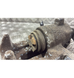 Etrier arriere droit (freinage) VOLKSWAGEN POLO 4