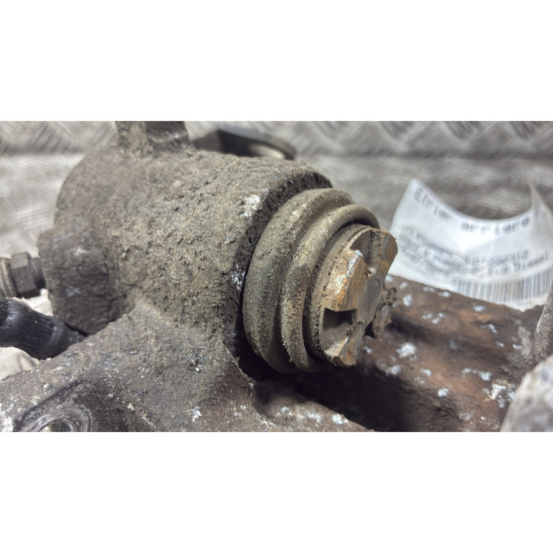 Etrier arriere droit (freinage) VOLKSWAGEN POLO 4 Photo n°7