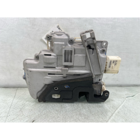 Serrure avant gauche AUDI A4 2