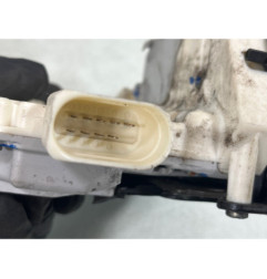 Serrure avant gauche AUDI A4 2