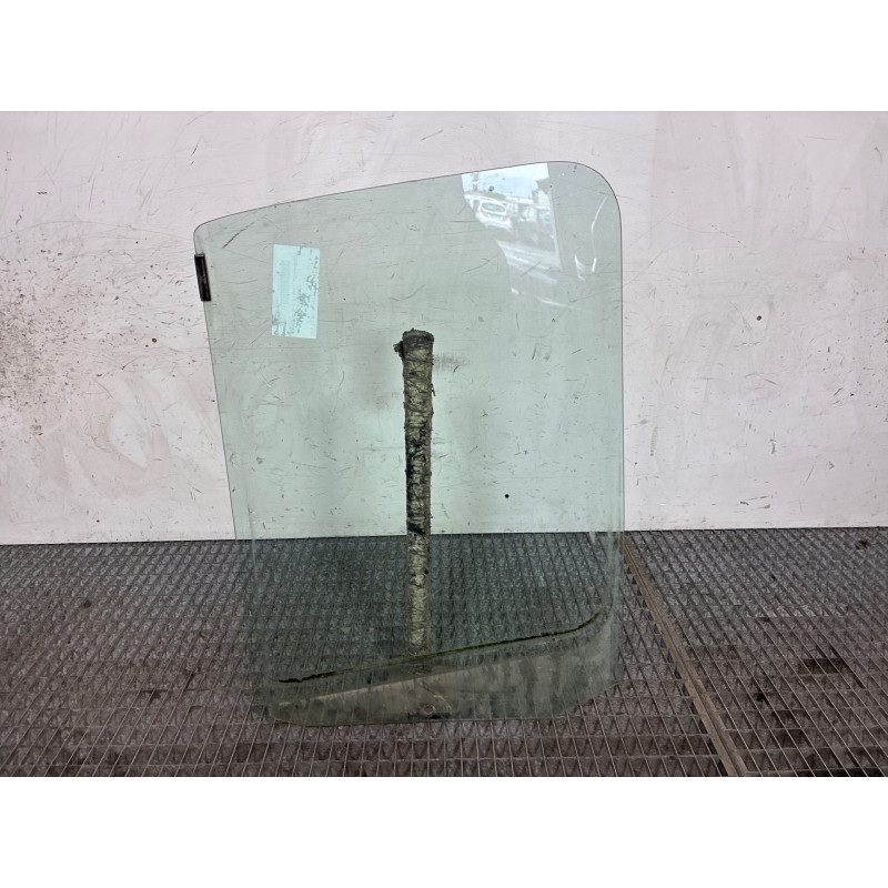 Vitre avant droit PEUGEOT BOXER 2 Photo n°1