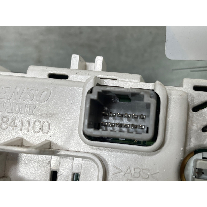 Commande chauffage RENAULT CLIO 4 Photo n°4