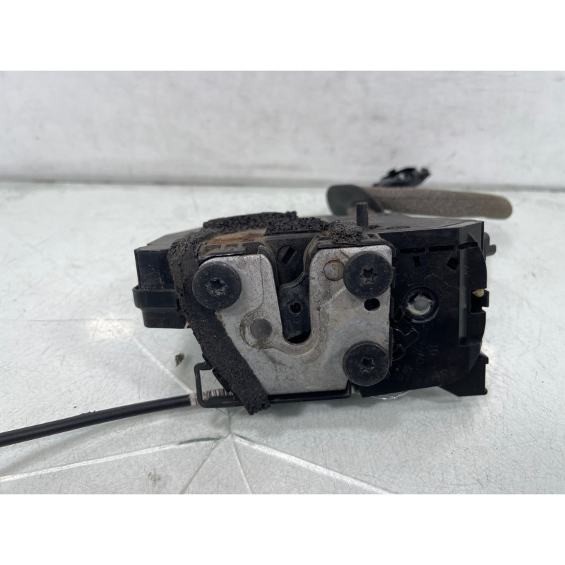 Serrure arriere gauche RENAULT CLIO 4 Photo n°4