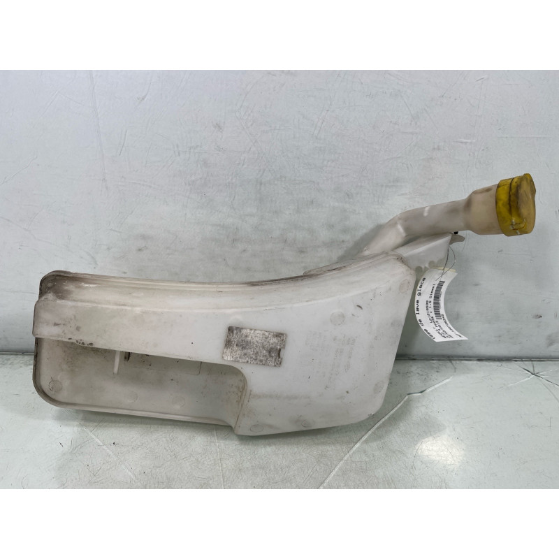 Vase de lave glace RENAULT CLIO 4 Photo n°1