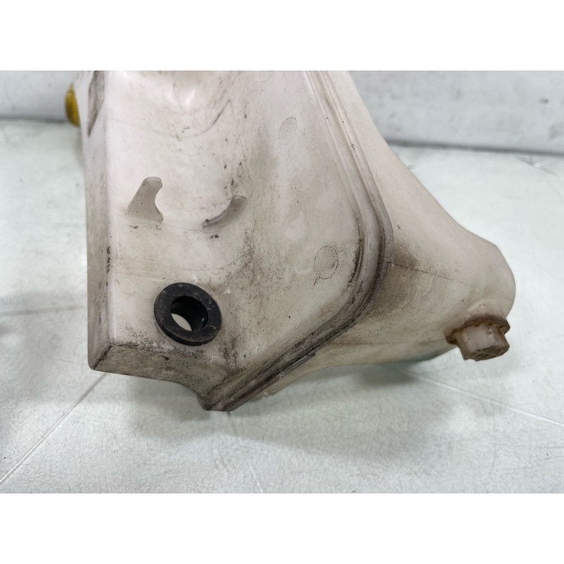 Vase de lave glace RENAULT CLIO 4 Photo n°4