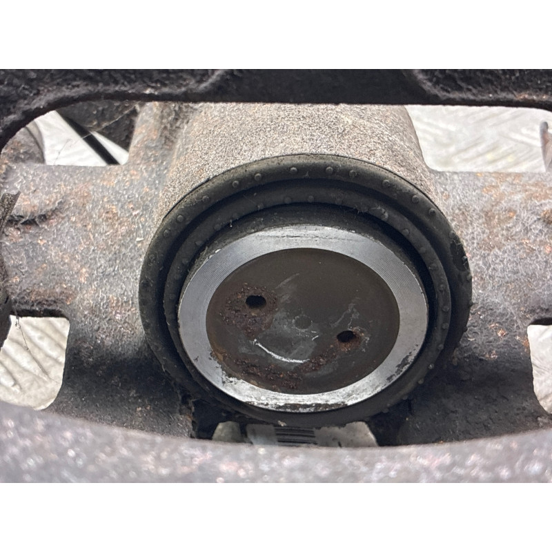 Etrier arriere droit (freinage) RENAULT MASTER 3 Photo n°6