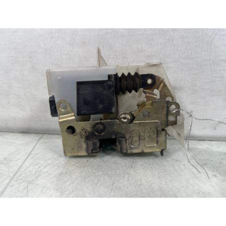 Serrure arriere droit RENAULT CLIO 2