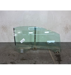 Vitre avant droit PEUGEOT 207