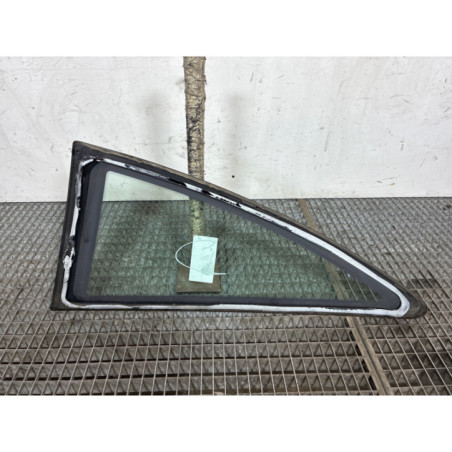 Custode arriere droit OPEL CORSA D