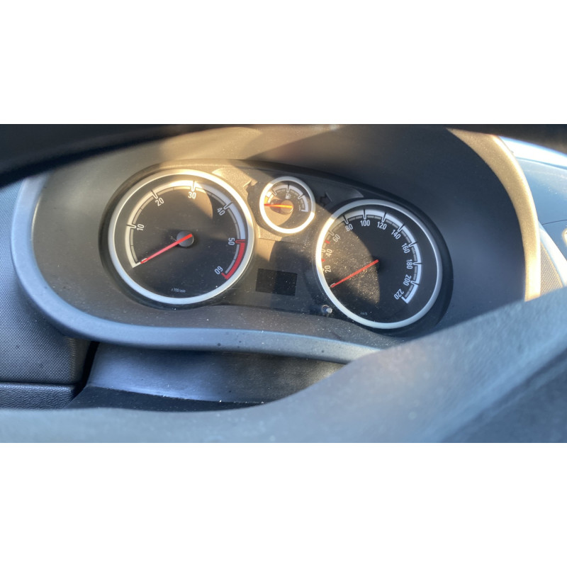 Custode arriere droit OPEL CORSA D Photo n°16