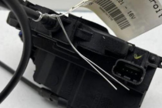 Serrure avant droit RENAULT CLIO 3
