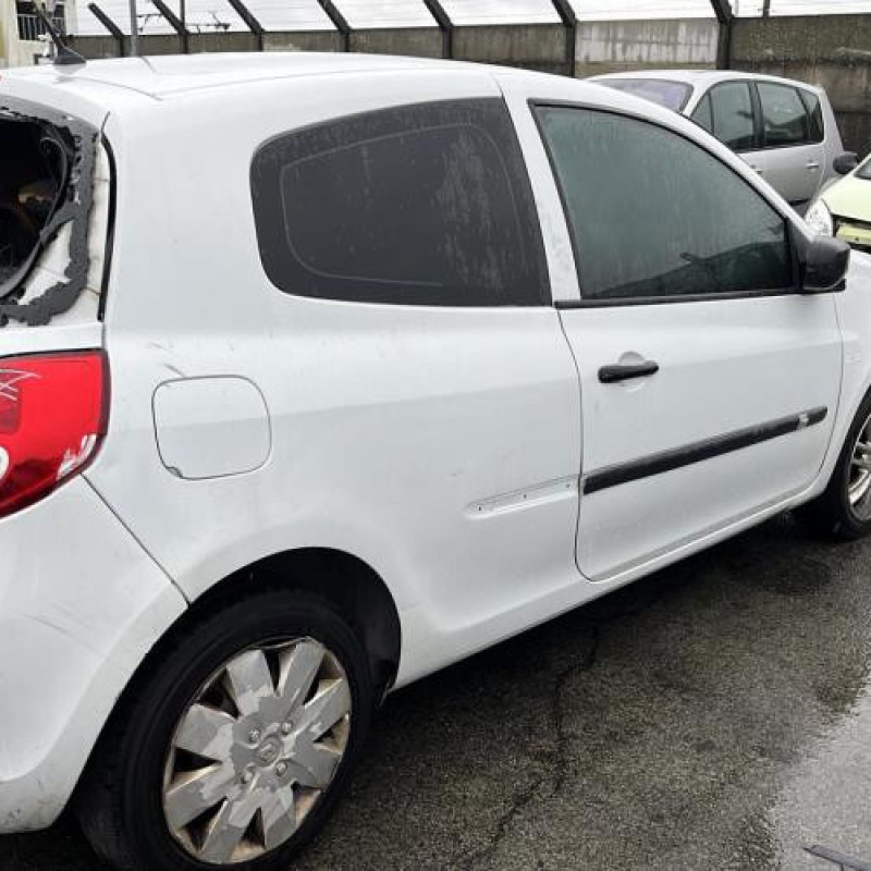 Serrure avant droit RENAULT CLIO 3 Photo n°16