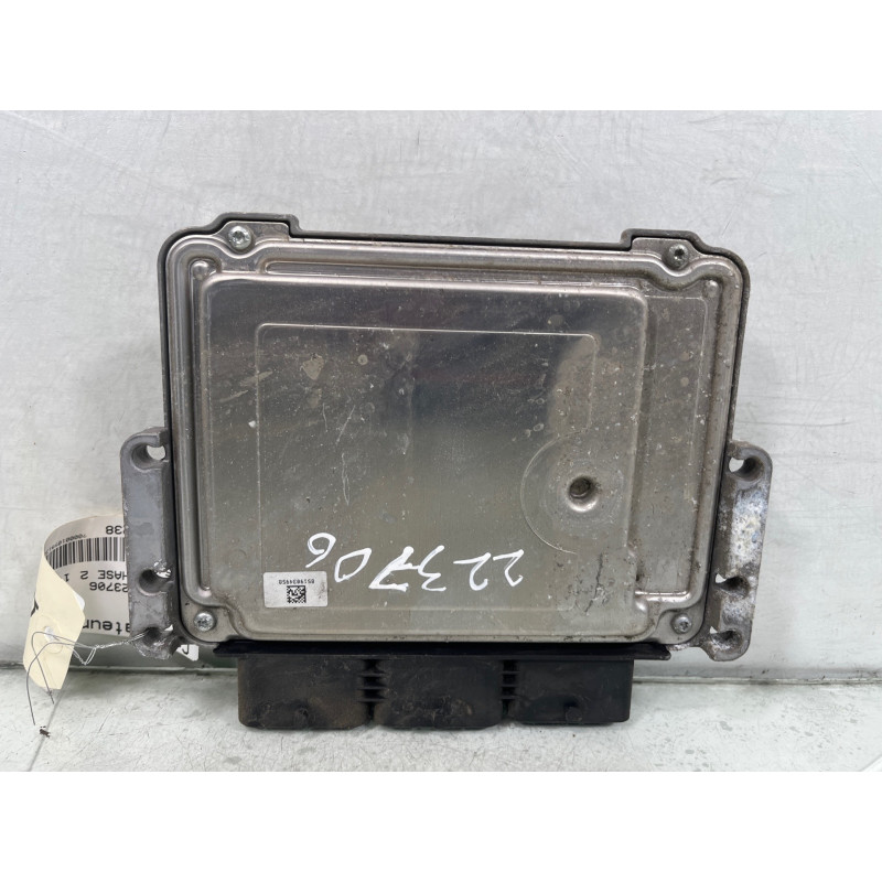 Calculateur moteur FORD FIESTA 6 Photo n°4