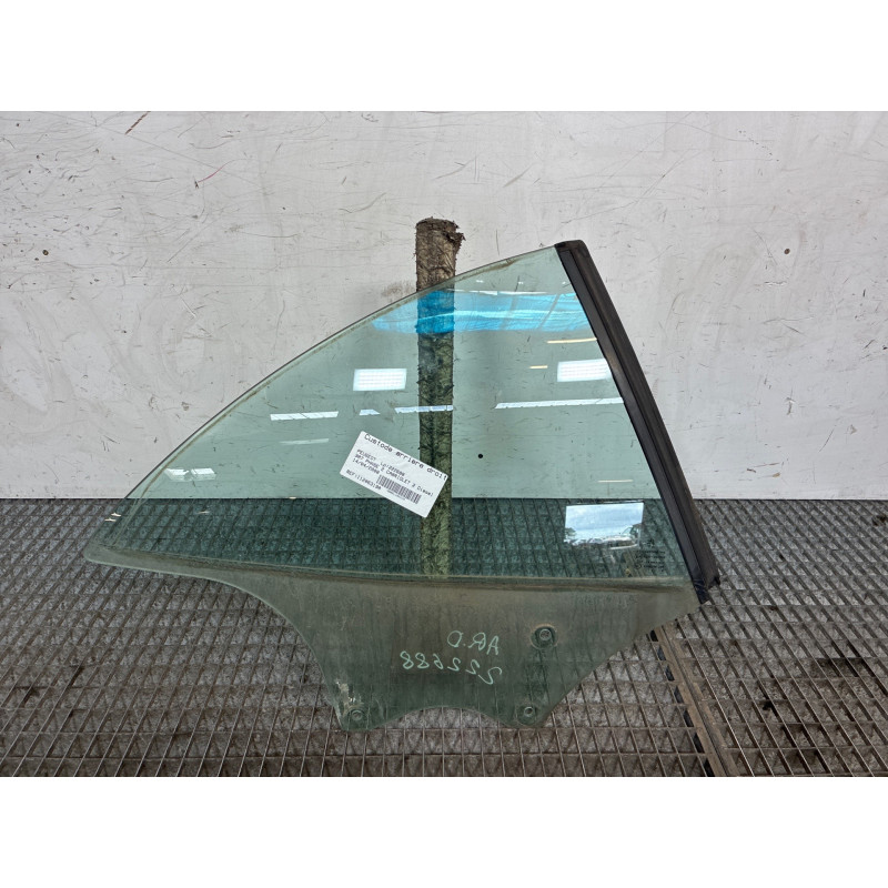 Custode arriere droit PEUGEOT 307 Photo n°2