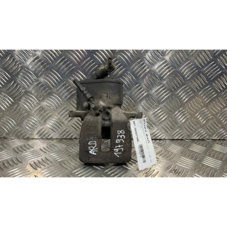 Etrier arriere droit (freinage) VOLKSWAGEN PASSAT 5 Photo n°1