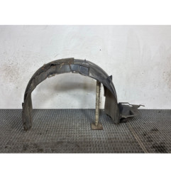 Pare boue avant droit TOYOTA COROLLA VERSO 2