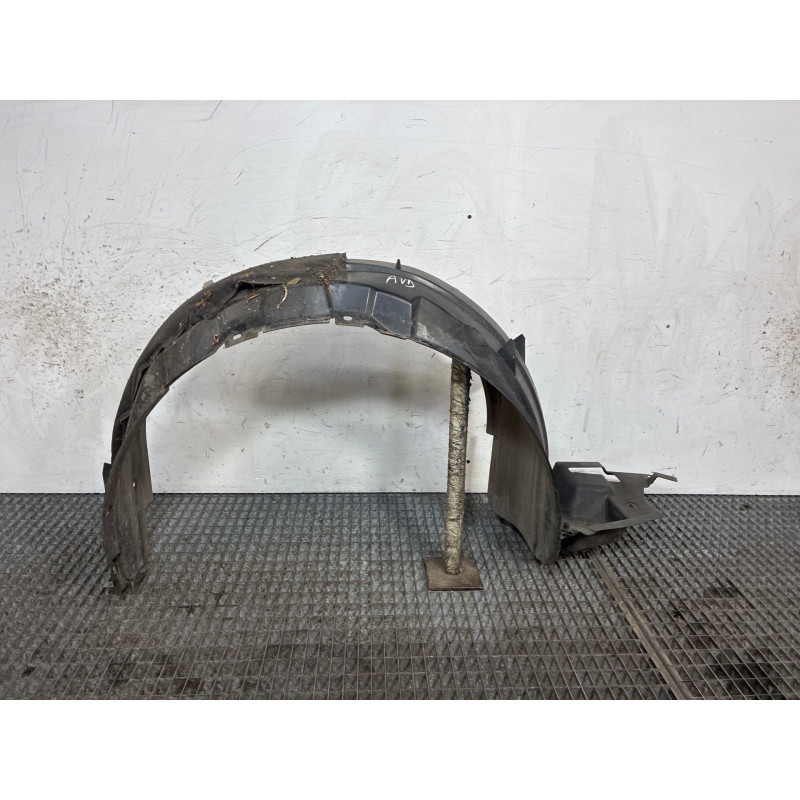 Pare boue avant droit TOYOTA COROLLA VERSO 2 Photo n°4