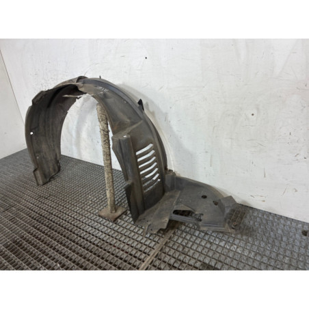 Pare boue avant gauche TOYOTA COROLLA VERSO 2