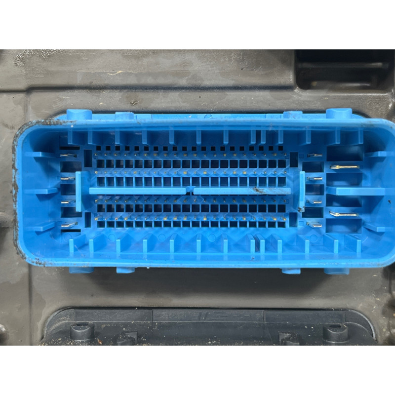 Calculateur moteur OPEL ASTRA K Photo n°1