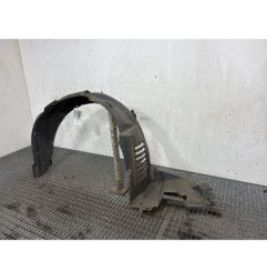 Pare boue avant gauche TOYOTA COROLLA VERSO 2