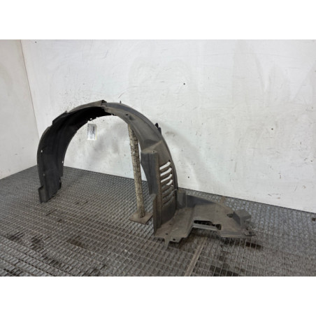 Pare boue avant gauche TOYOTA COROLLA VERSO 2