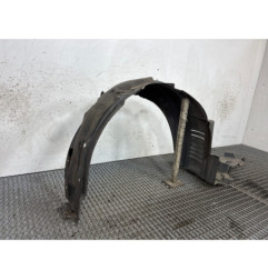 Pare boue avant gauche TOYOTA COROLLA VERSO 2